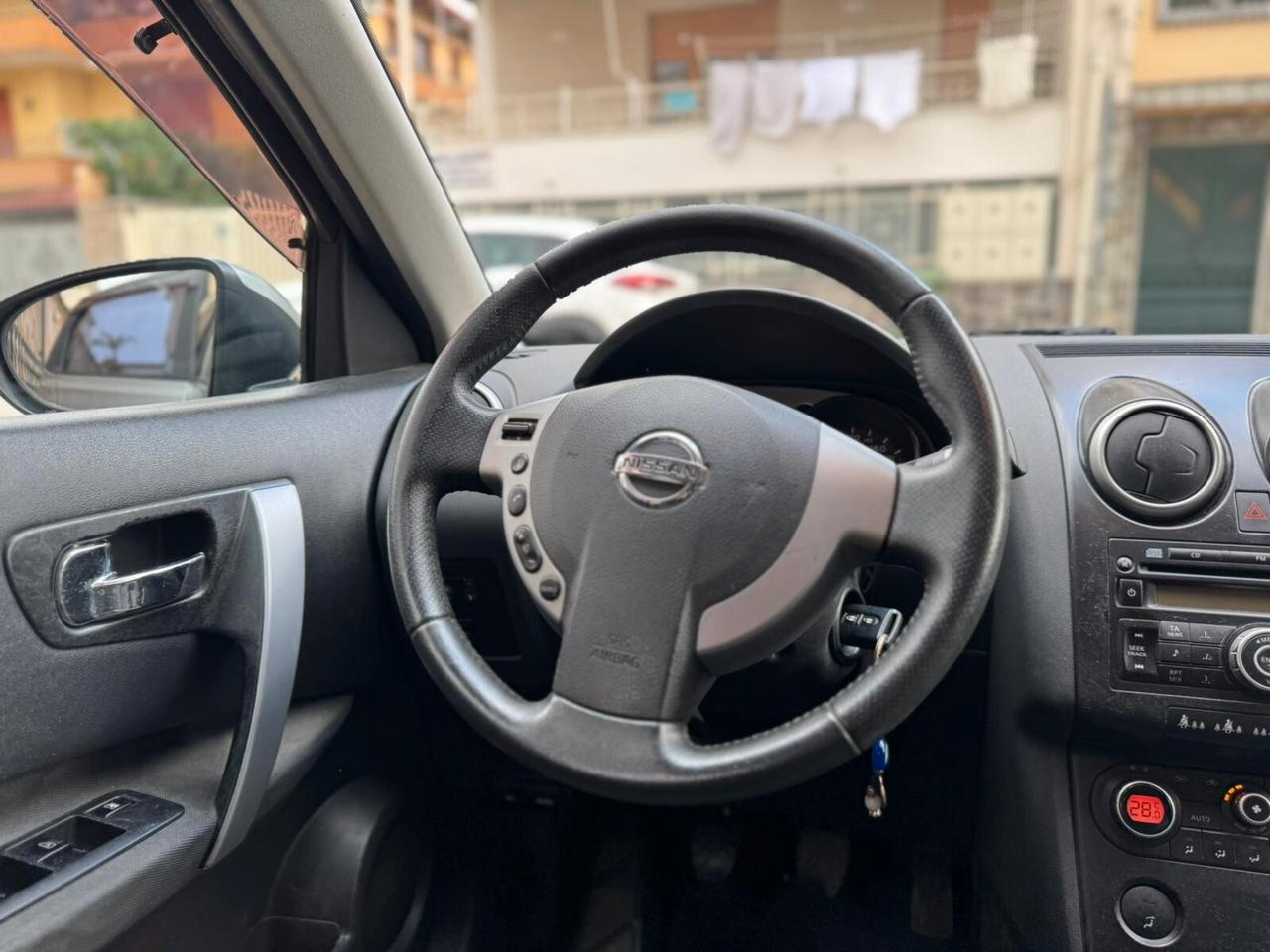 Nissan Qashqai 2.0 dCi DPF Tekna