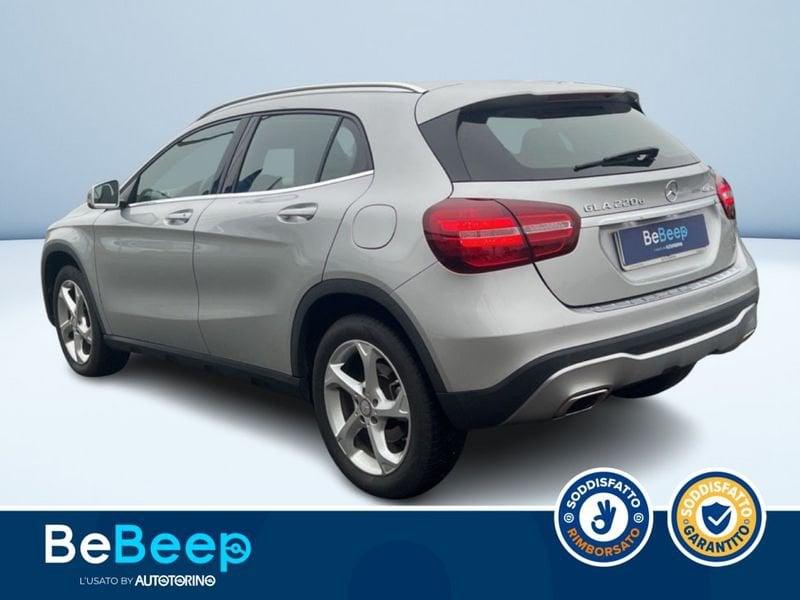 Mercedes-Benz GLA 220 D SPORT 4MATIC AUTO