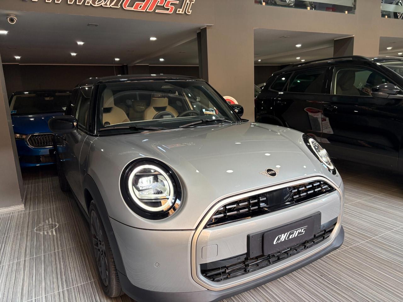 MINI Cooper C 1.5 156cv Automatica Favoured ITALIANA Km0