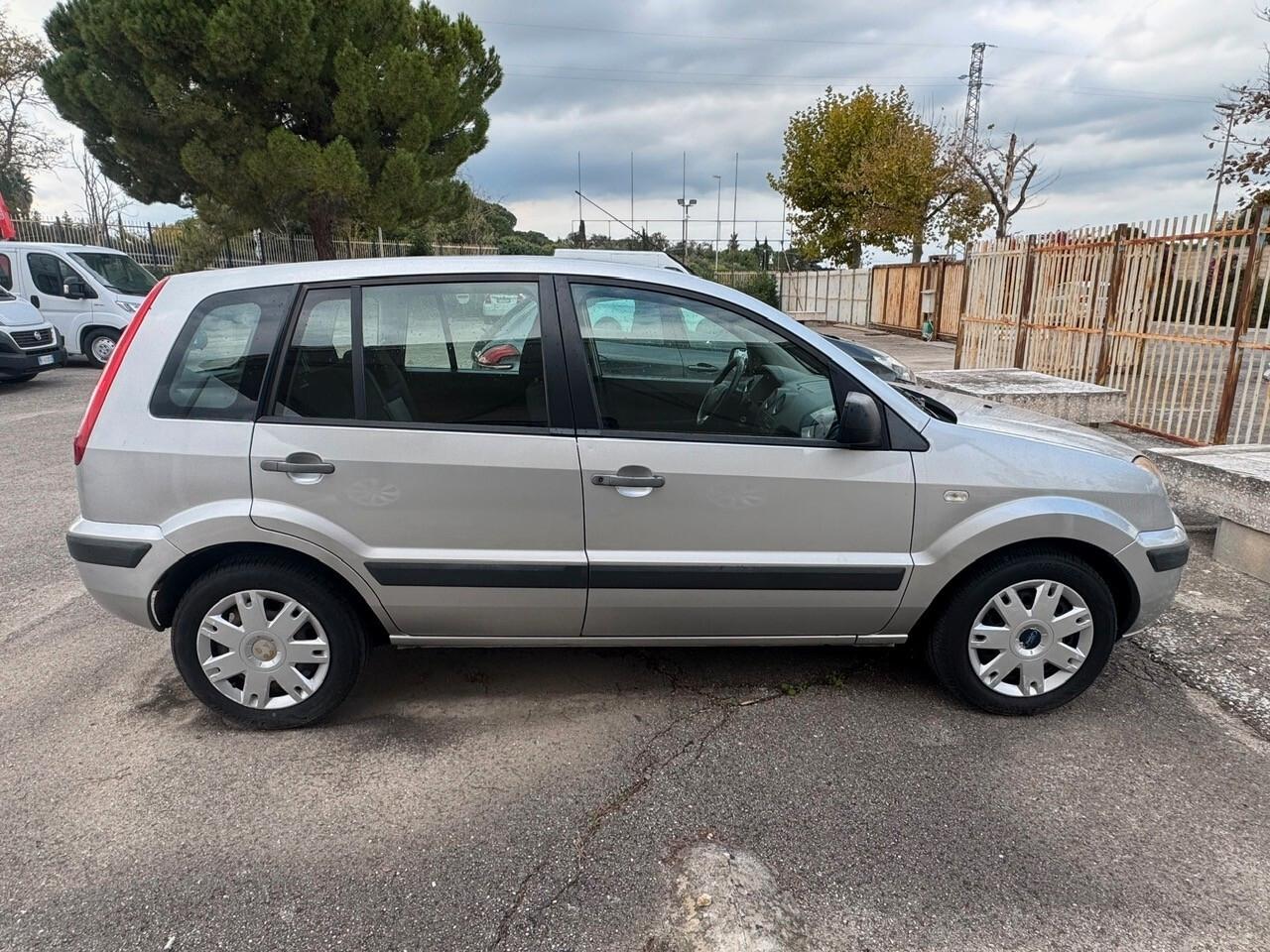 FORD FUSION 1.4 BENZINA/GPL