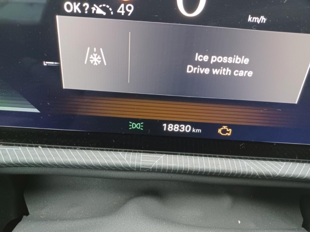 LANCIA NUOVA YPSILON 1.2 PURETECH 100CV HYBRID E-DCT LX ( FARI LED - ADAPTIVE CRUISE - AMBIENTI LIGHT - MIRROR - PDC - CERCHI 17 - TELECAMERA ANTPOST. )