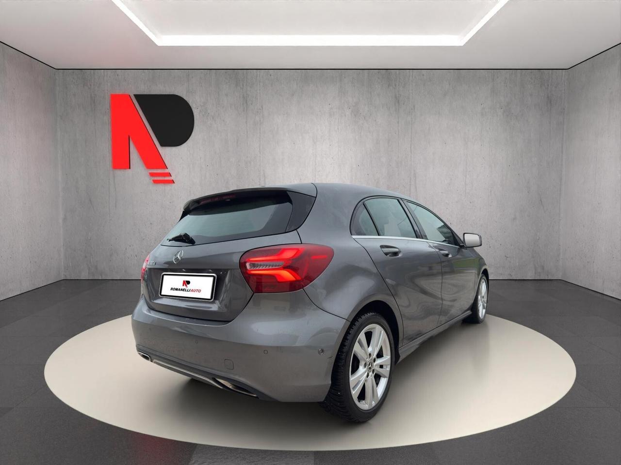 Mercedes-benz A 180 d Automatic Premium