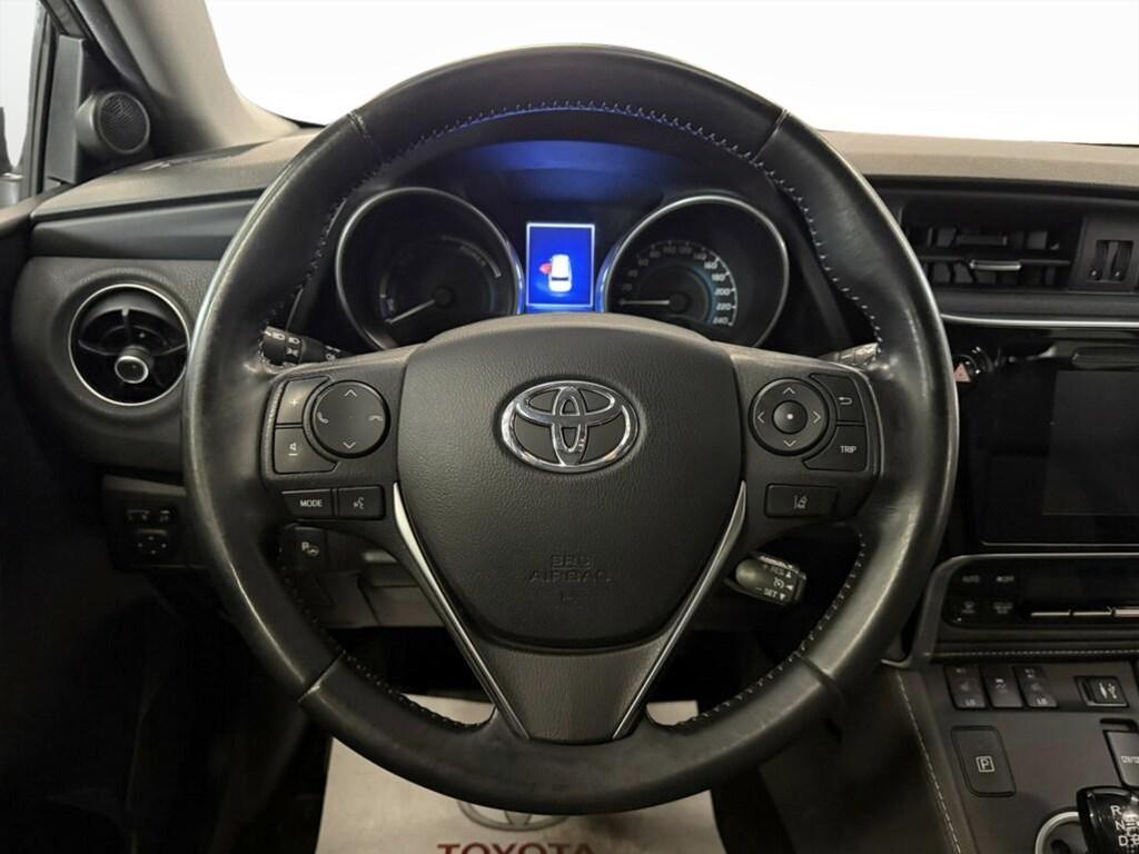 Toyota Auris Touring Sports 1.8 Hybrid Lounge CVT
