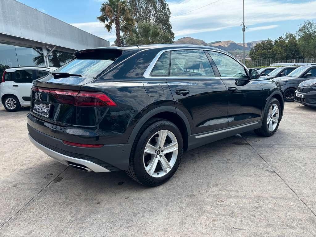 Audi Q8 SUV 45 TDI quattro tiptronic S line edition 2024 / KM 52.000 IVA ESPOSTA Tua a solo 599 Euro al mese