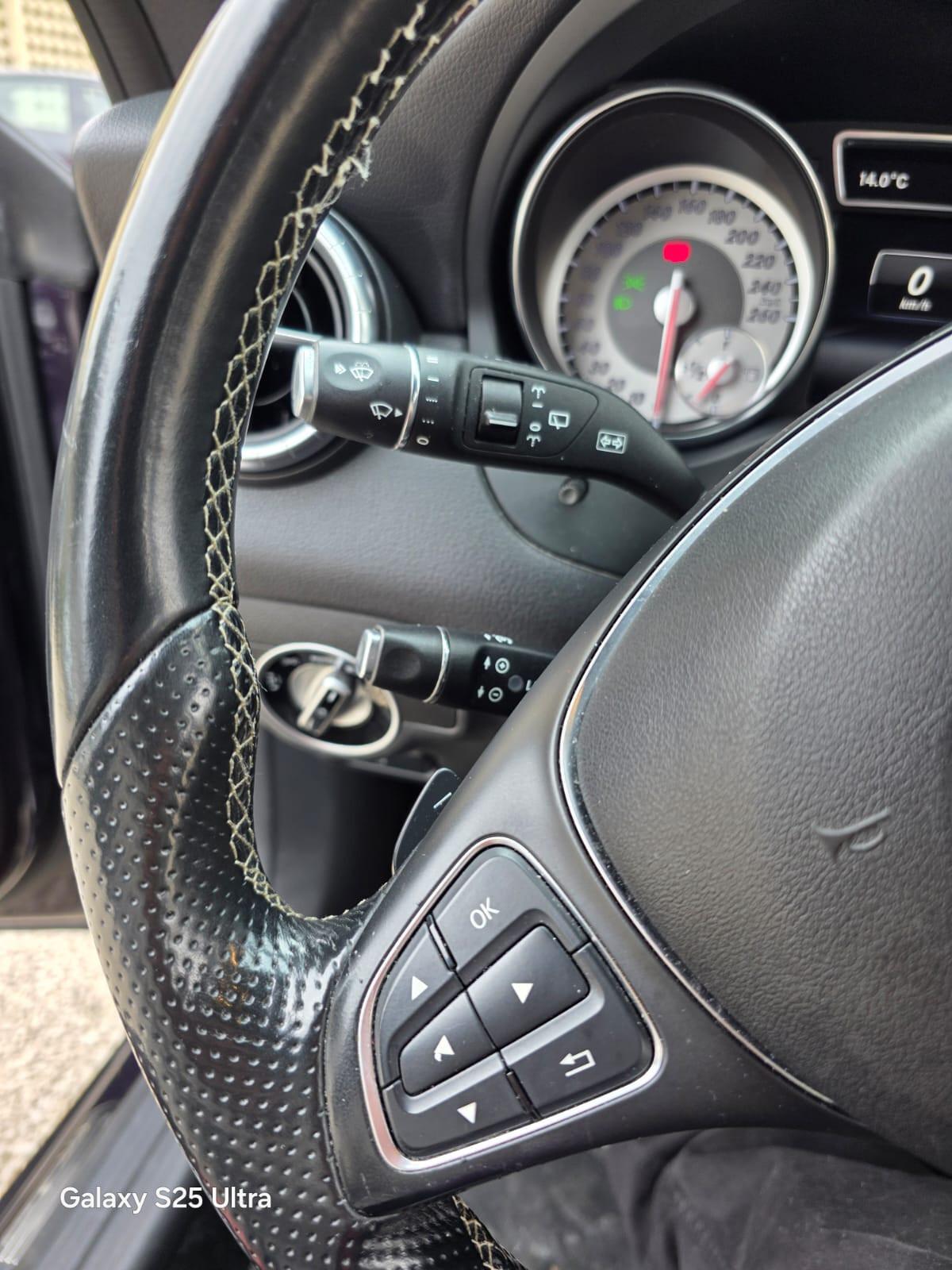 Mercedes CLA 200 CDI S.W. Automatic Premium Dark Night