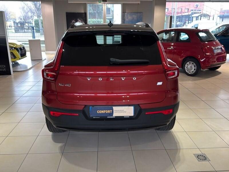 Volvo XC40 Recharge T4 Recharge Plug-in auto R-Design