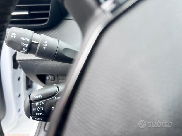 PEUGEOT 208 PureTech 75 Stop&Start 5 porte Activ