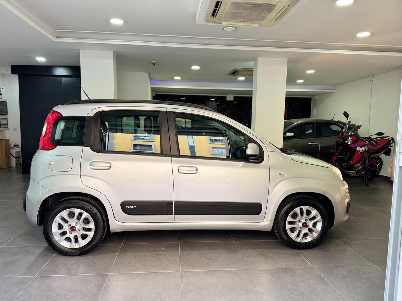 FIAT PANDA LOUNGE 1.2 BENZINA