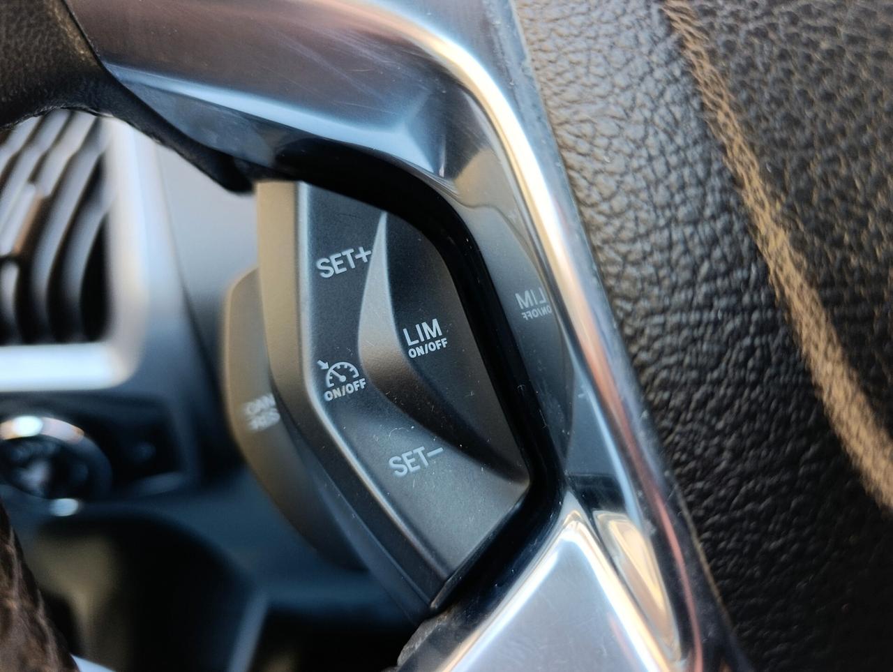 Ford Transit Custom 9 posti 310 2.0 TDCi 130 PL Combi Trend