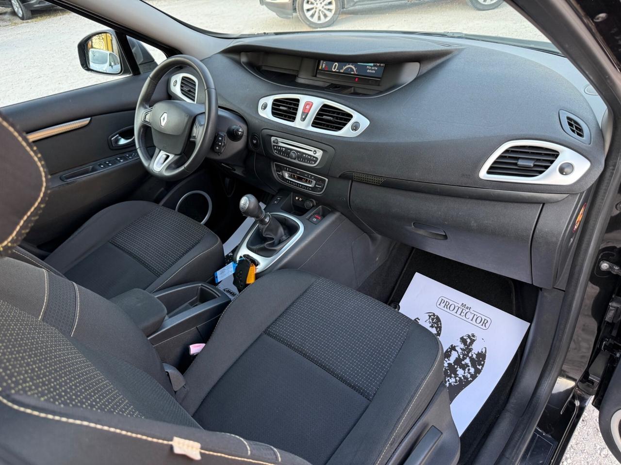 Renault Grand Scénic 1.5 dCi 110CV Dynamiqu