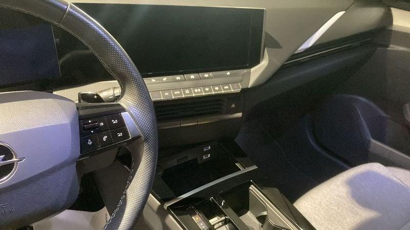 Opel Astra Astra 1.6 Plug-in Hybrid 180 CV AT8 Business Elegance