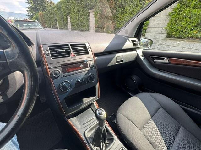 MERCEDES Classe A (W/C169) A 200 Classic