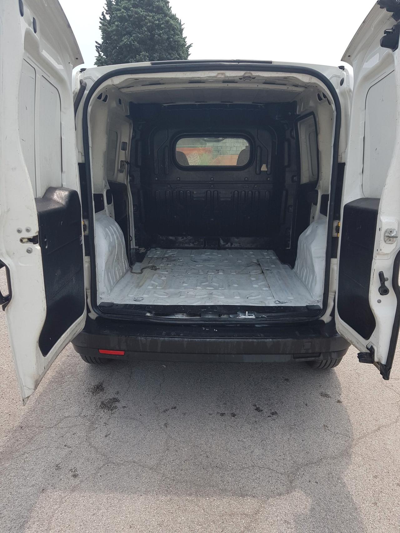Fiat doblo 1.3 multijet anno 2013