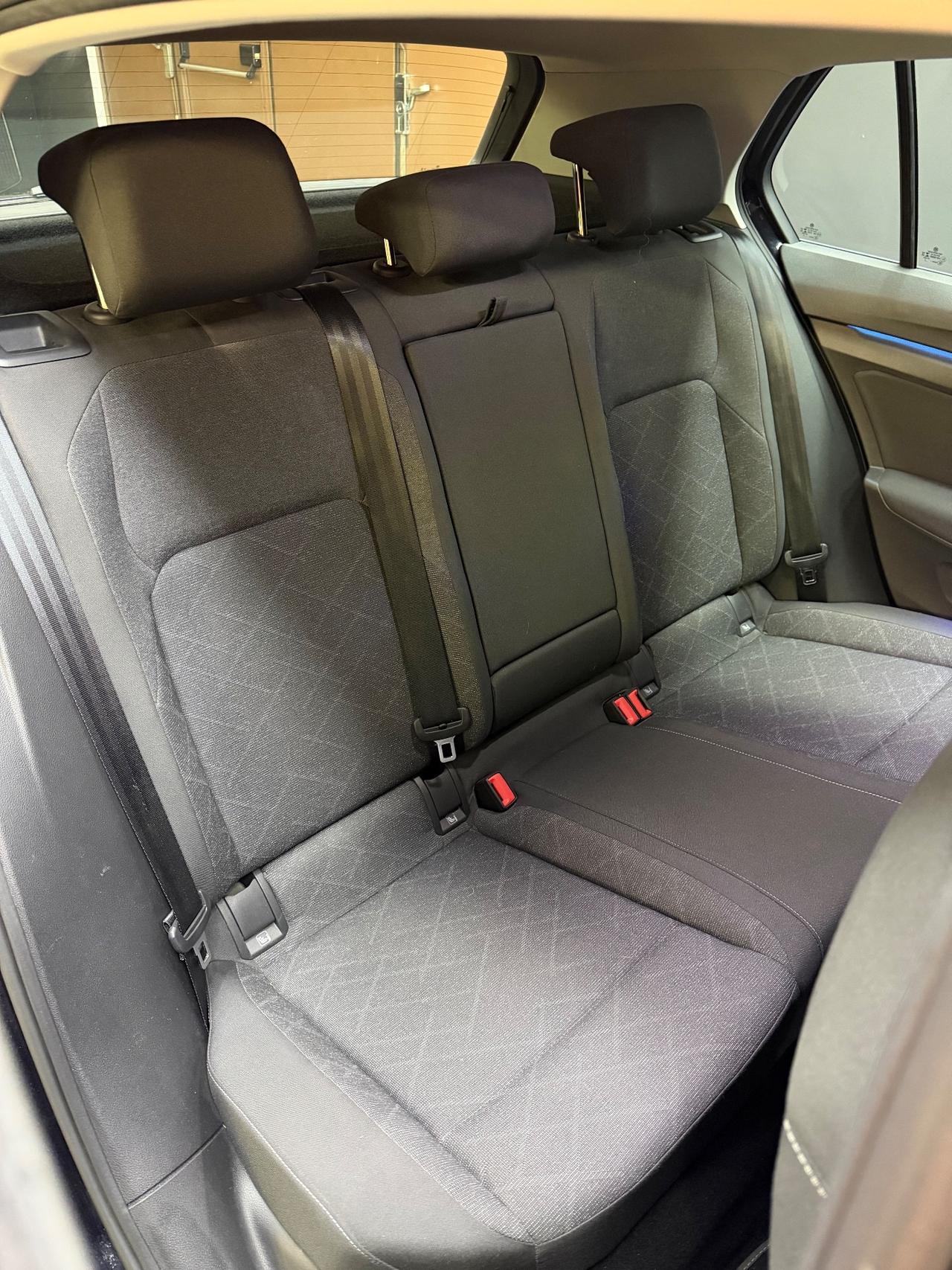 Volkswagen Golf 2.0 TDI 115 CV SCR Life