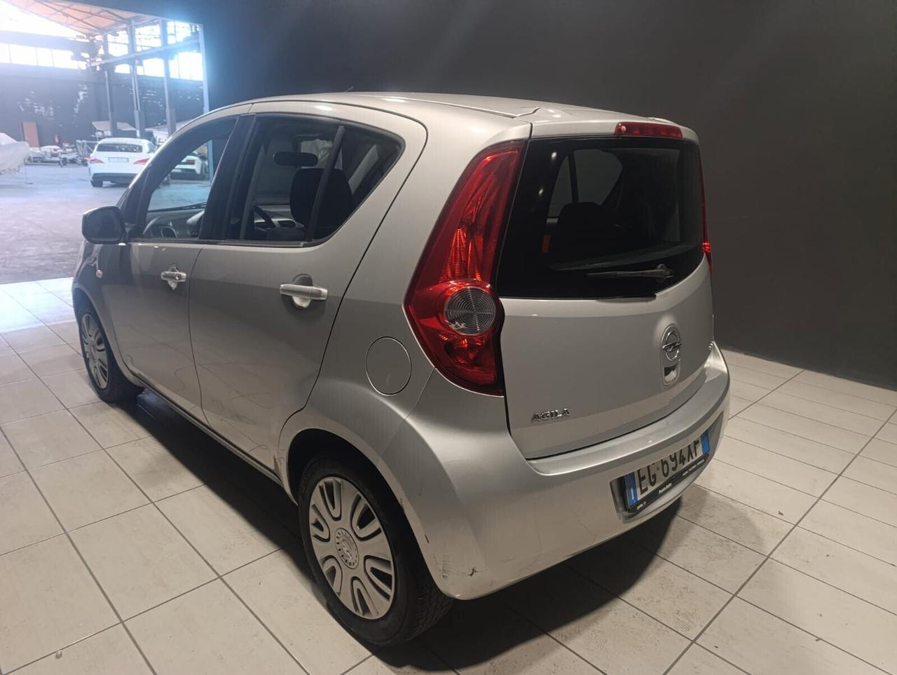 Opel Agila del 2011 1000 benzina 70.000 km