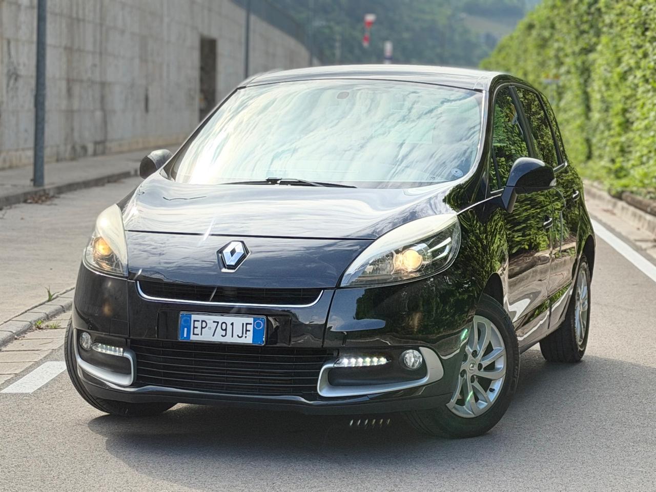 Renault Scenic 1.5 dCi 110CV ok neopatentati