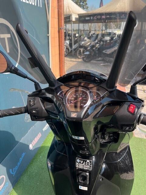 Honda SH 300 ABS GARANZIA PERMUTE UNICO PROPRIETARIO