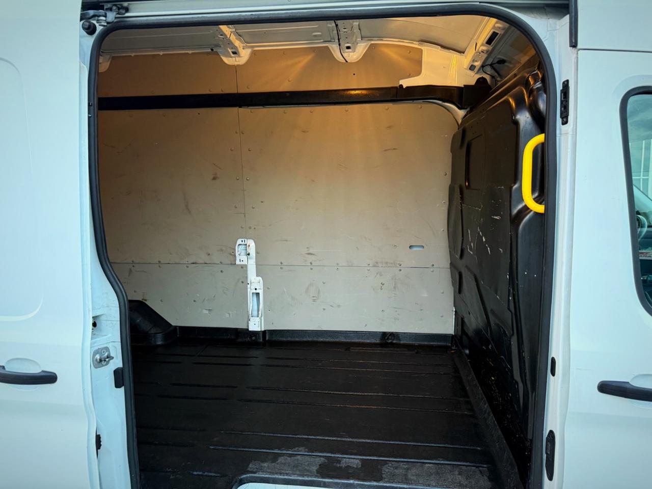 Ford Transit 350 2.0TDCi EcoBlue 170CV PL-SL-TA Furg. Jumbo Trend
