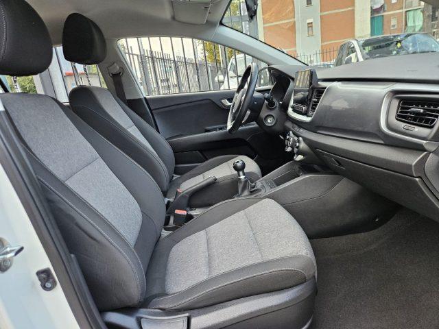KIA Stonic 1.2 DPI Urban