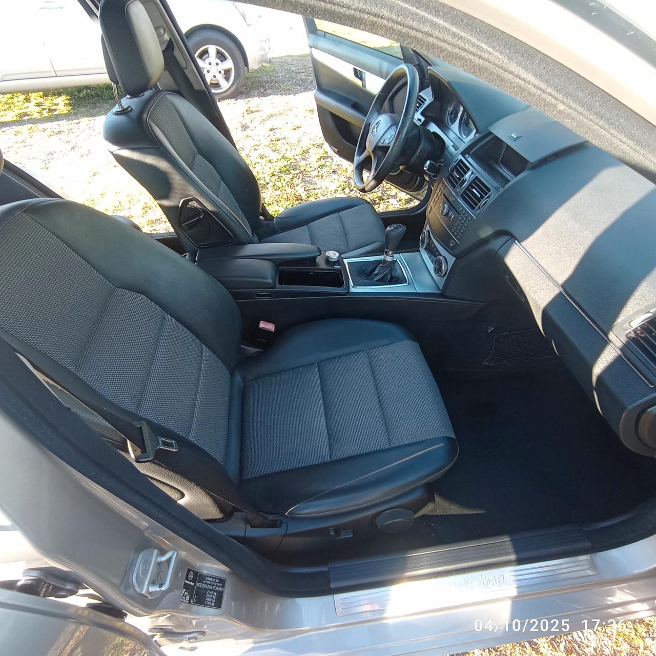 Mercedes-benz C 220 CDI BlueEFFICIENCY Avantgarde AMG