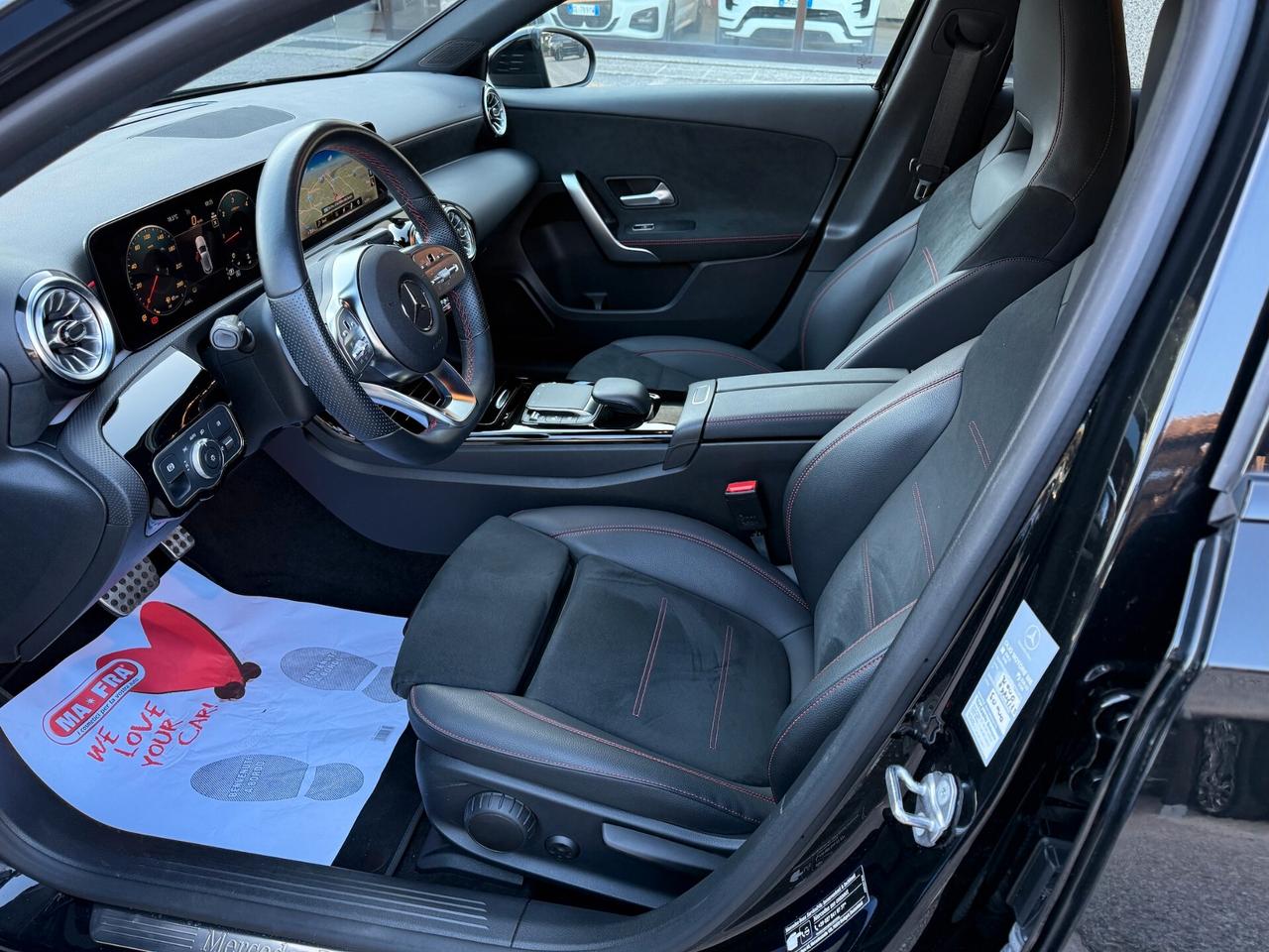 Mercedes-benz A 180 d Automatic AMG Line Premium Night Edition