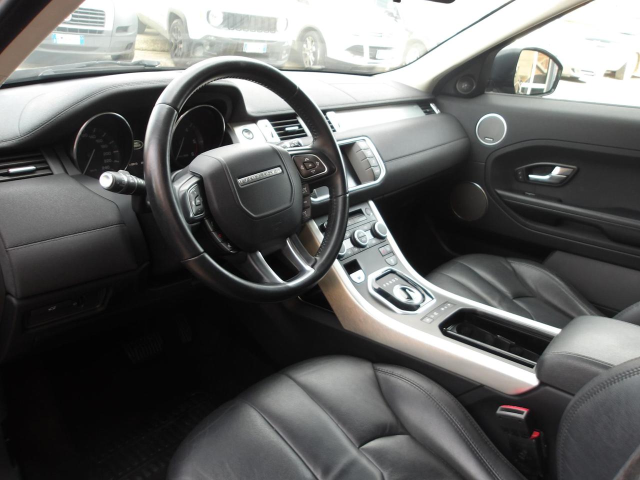 LAND ROVER RANGER ROVER EVOQUE 2.2 TD4 5p. Pure Tech Pack