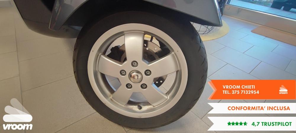 PIAGGIO VESPA GTS 300