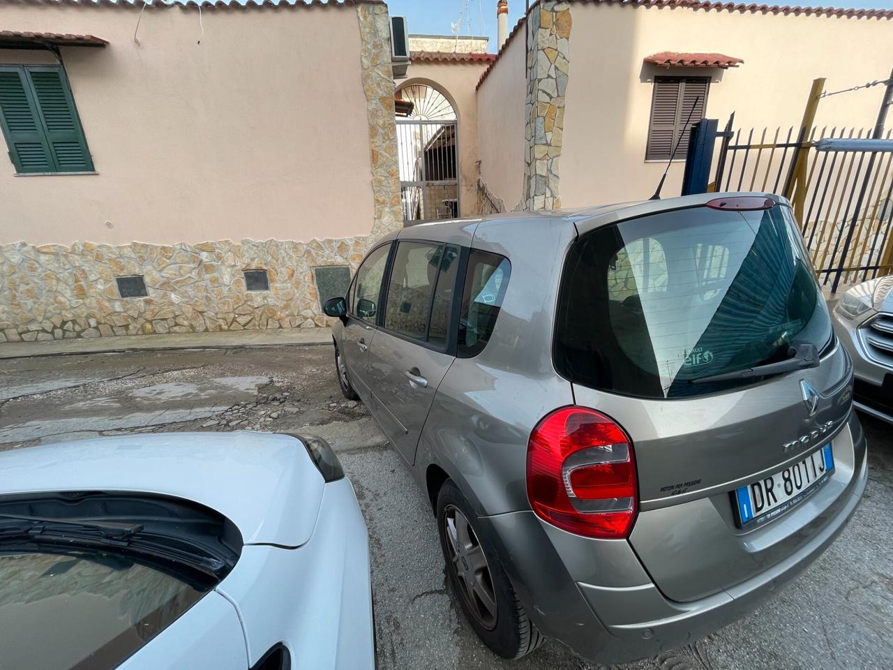 Renault Modus Grand 1.5 dCi 85CV Dynamique