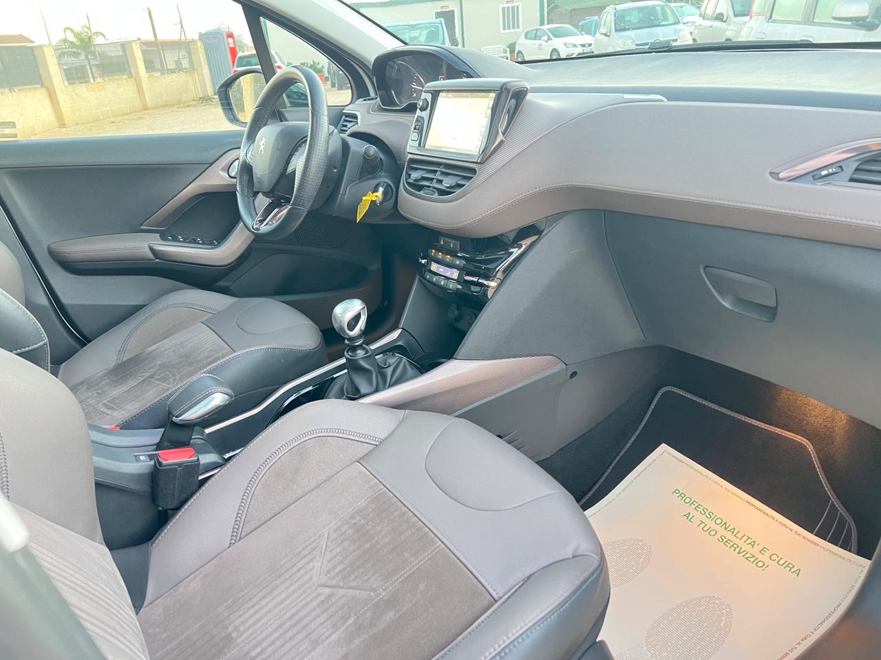 Peugeot 2008 1.6 HDi 115 CV Allure