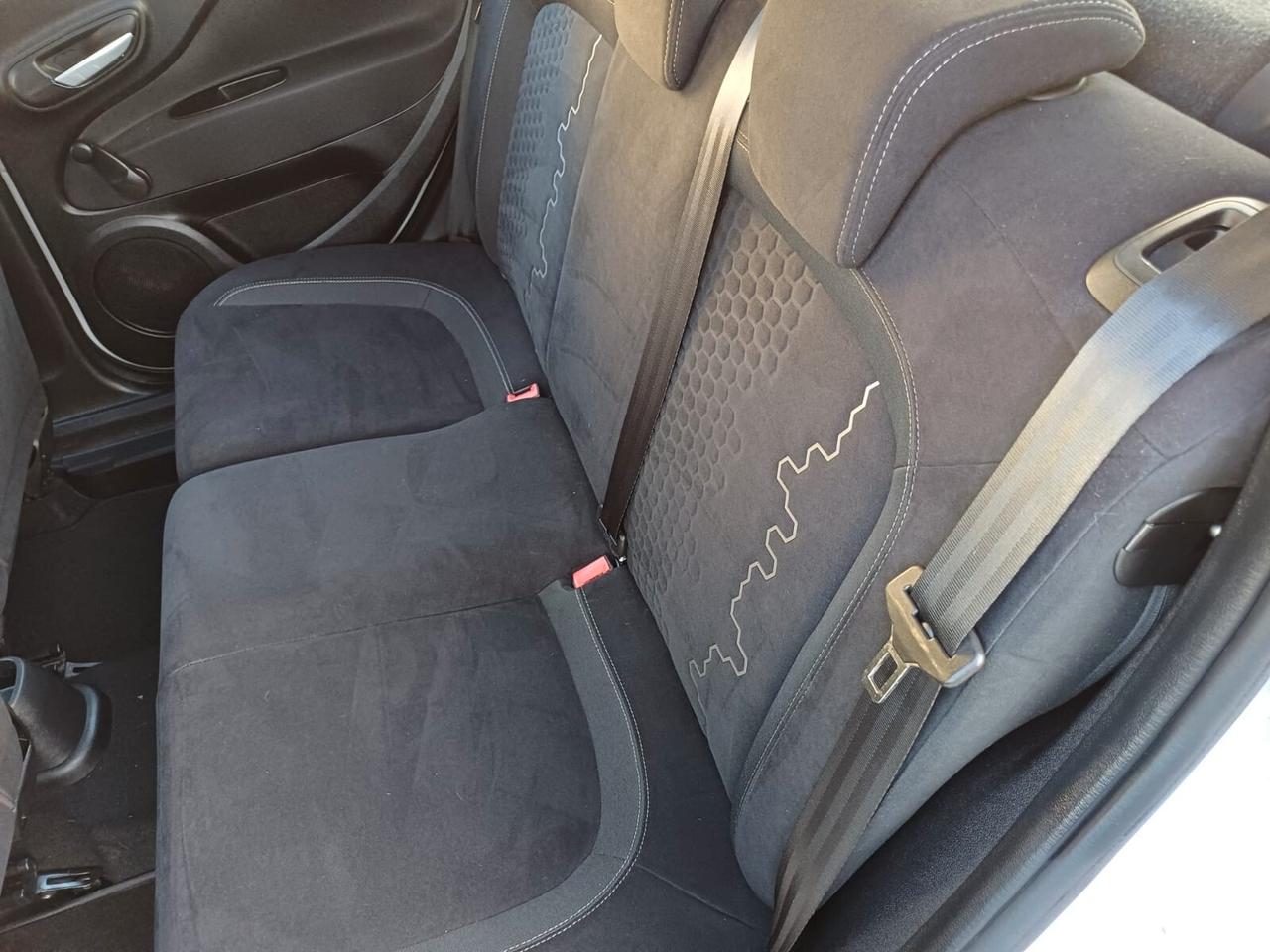 Fiat Punto 1.3 MJT 75 CV 5 p. Lounge - 2015