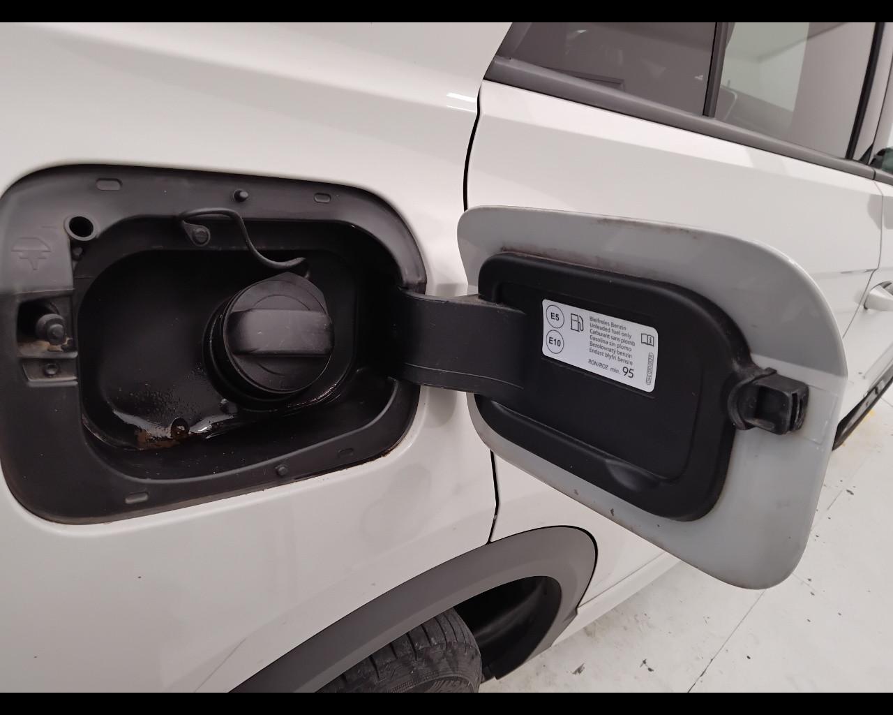 VOLKSWAGEN T-Roc 2022 - T-Roc 1.0 tsi R-Line 110cv