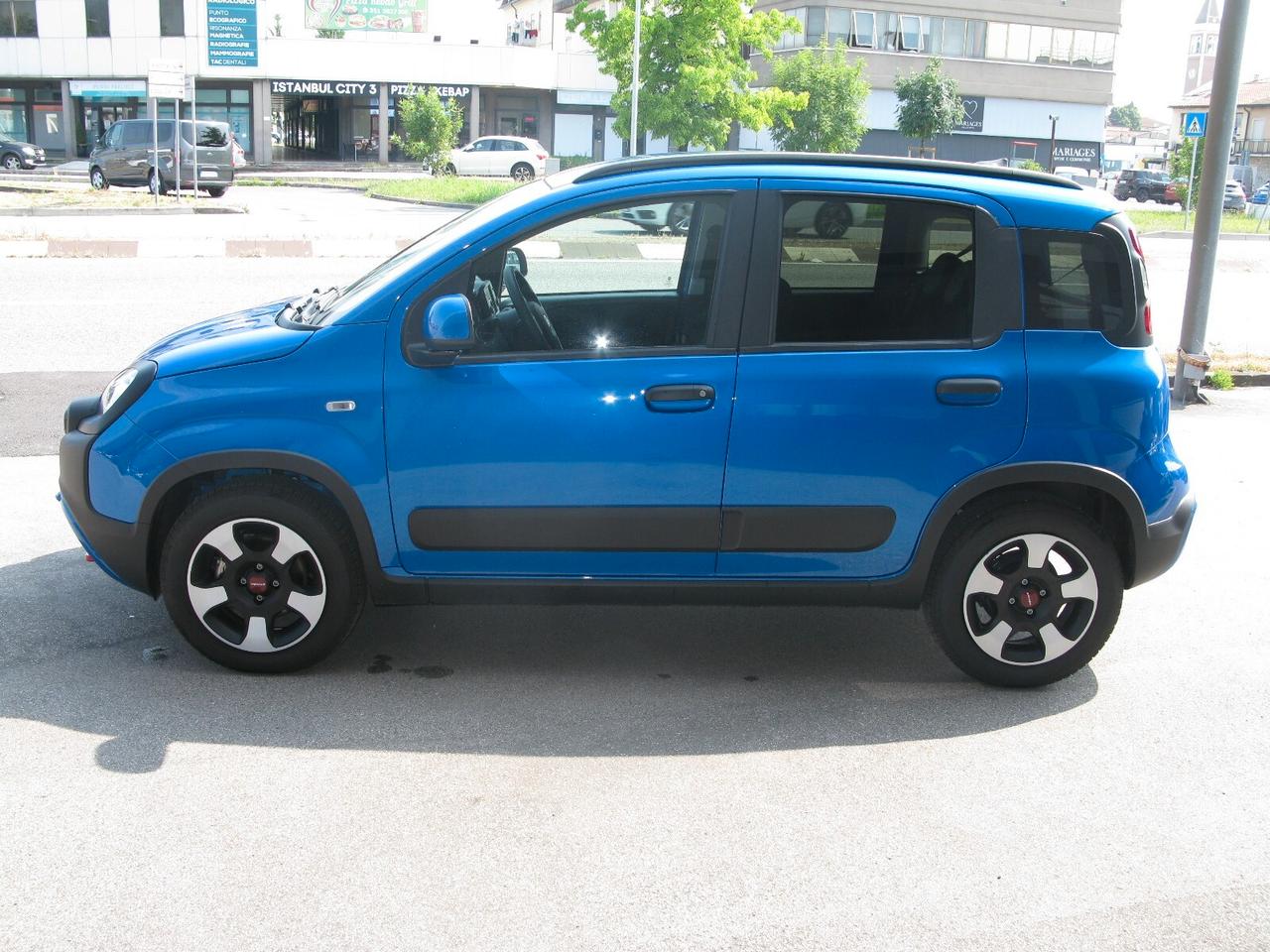 Fiat Panda Cross 1.0 FireFly S&S Hybrid