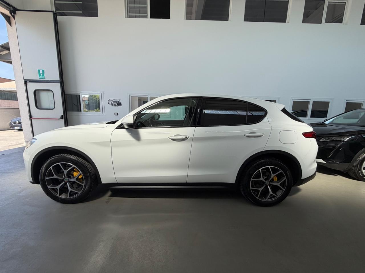 Alfa Romeo Stelvio 2.2 Turbodiesel 210 CV AT8 Q4 Executive