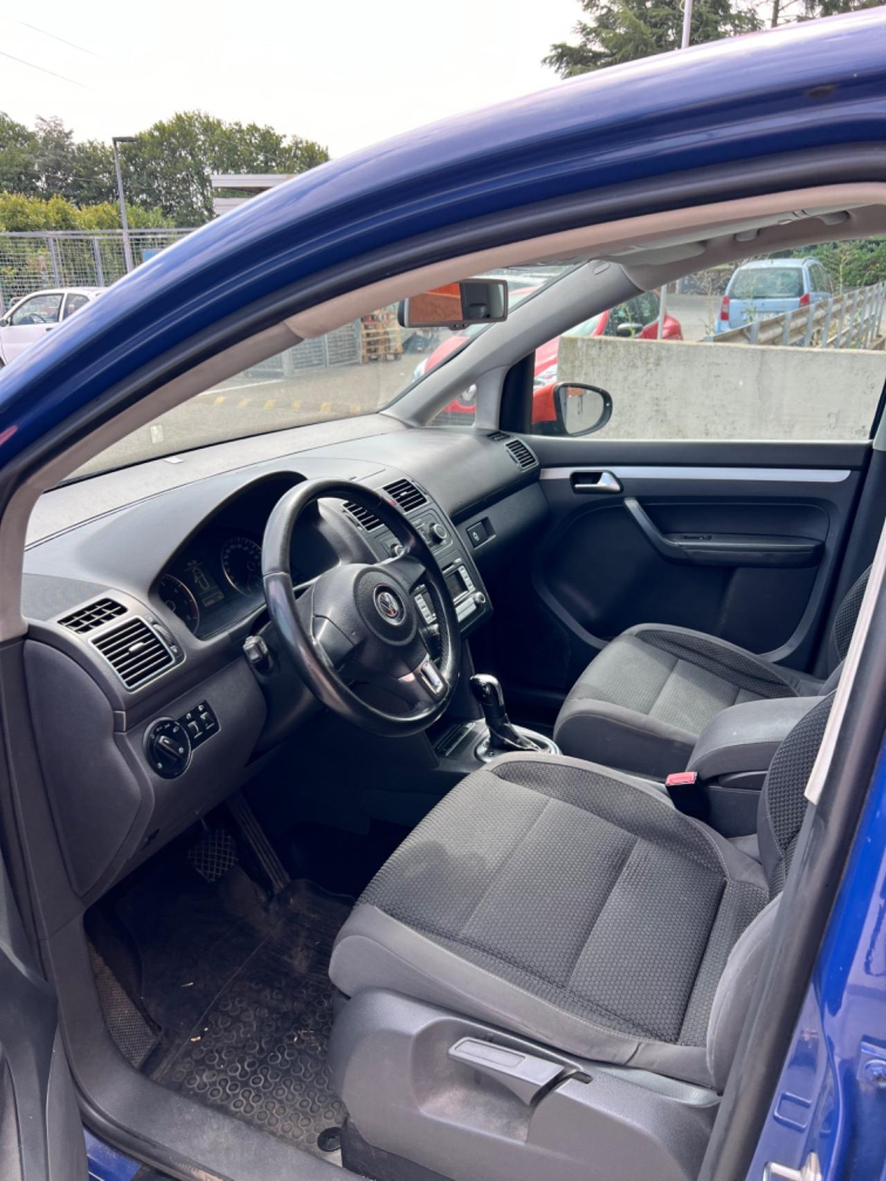 Volkswagen Touran 1.4 TSI DSG Highline EcoFuel