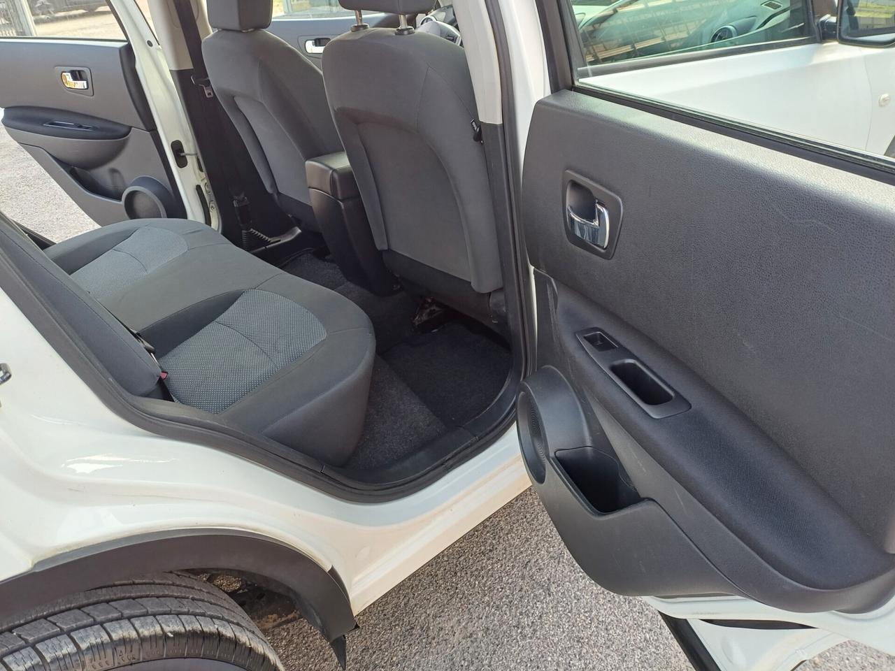 Nissan Qashqai 1.5 dCi DPF Tekna
