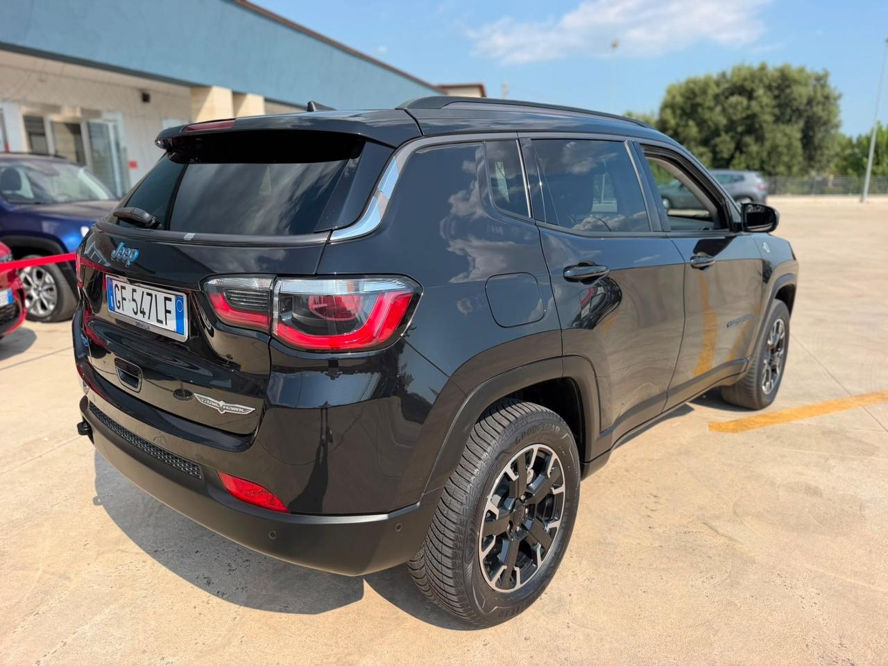 Jeep Compass 1.3 Turbo T4 240 CV PHEV AT6 4xe S trailhawk