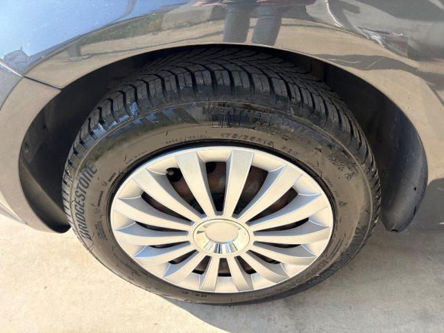 FIAT Punto 1.2 8V 5 porte OK NEOP POCHI CHILOMETRI EURO 5