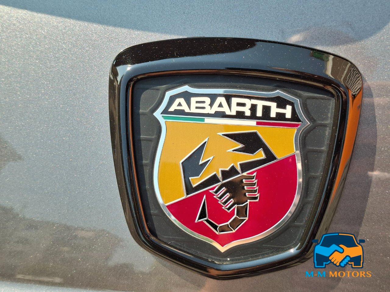 Abarth 595 1.4 t-jet Turismo cinghia sostituita