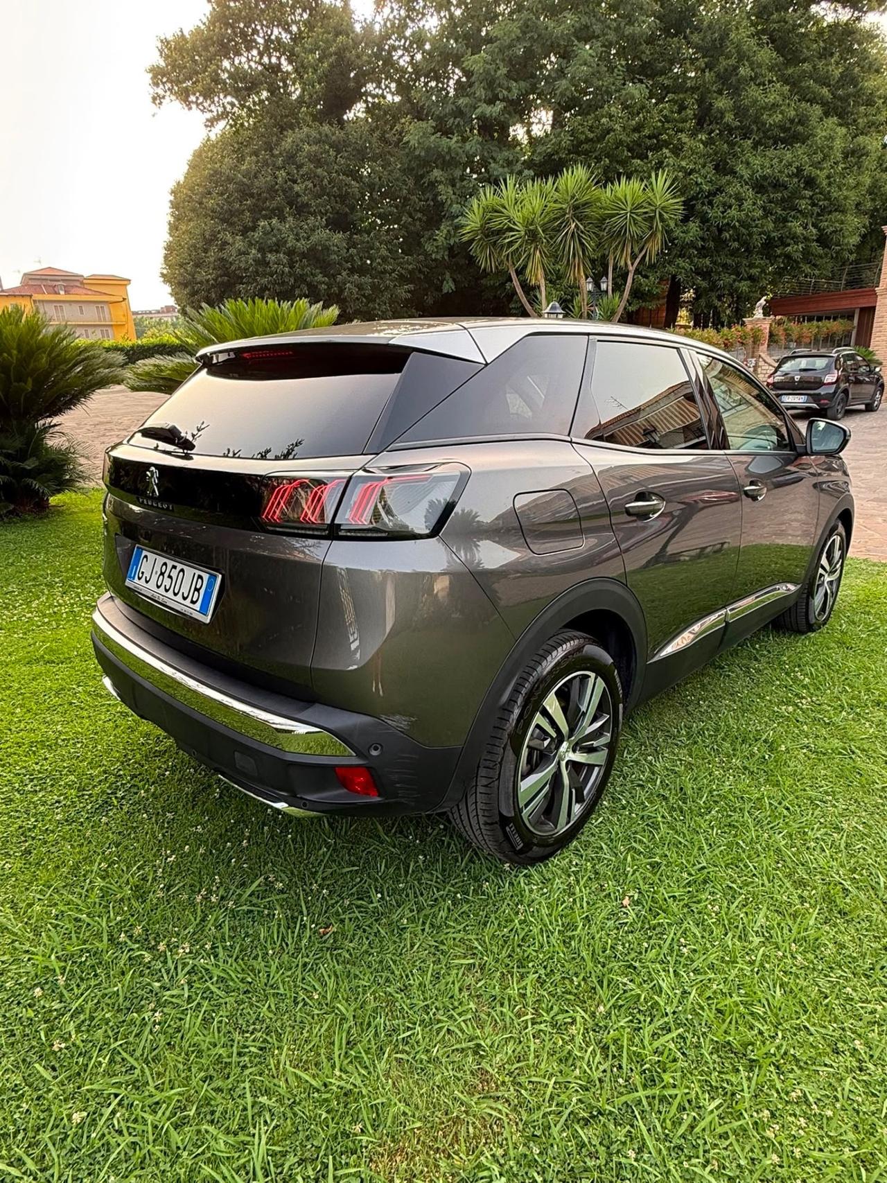 Peugeot 3008 1.5 diesel anno 2022 uni proprietario