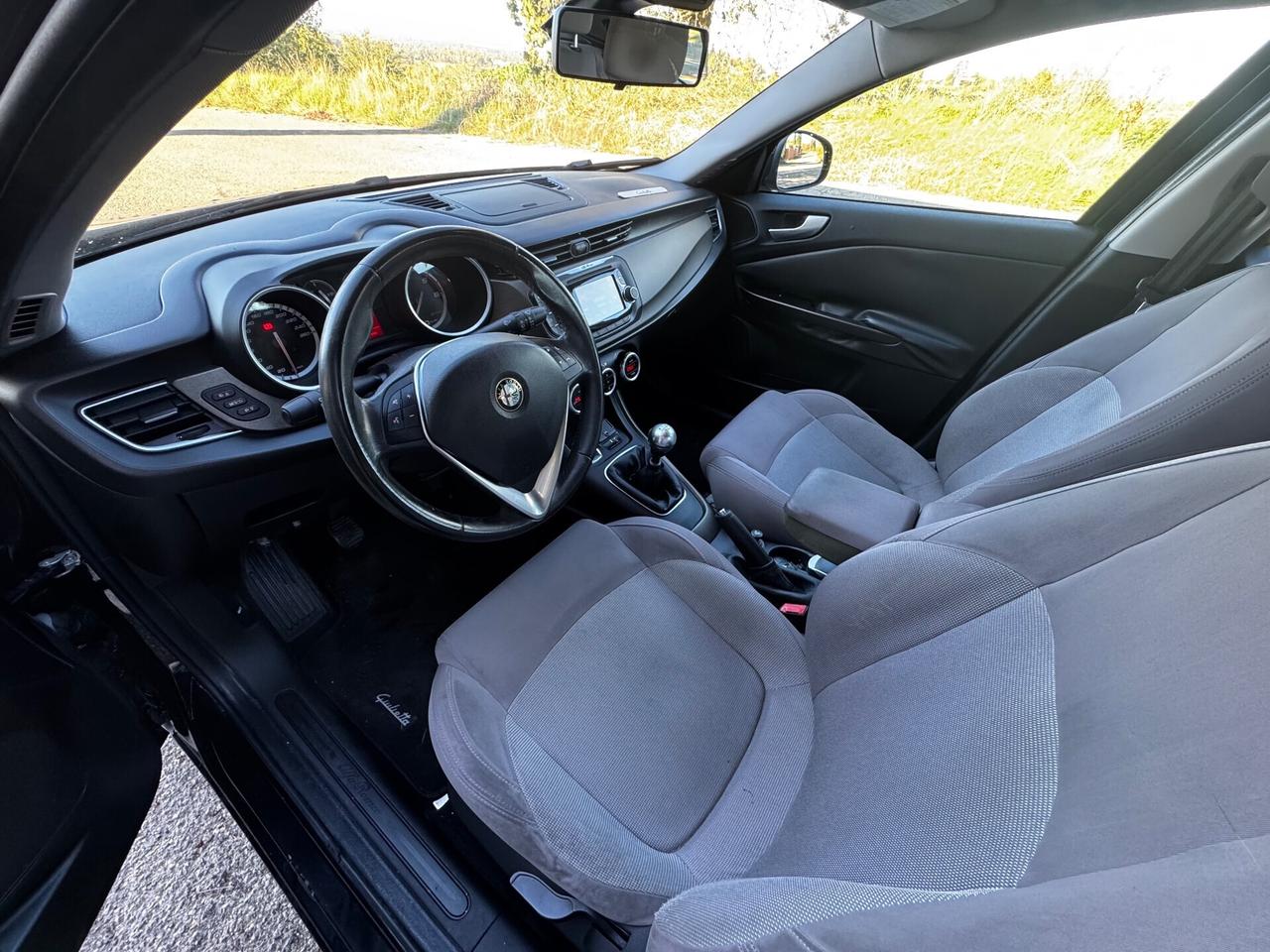 Alfa Romeo Giulietta 1.6 JTDm-2 105 CV Distinctive