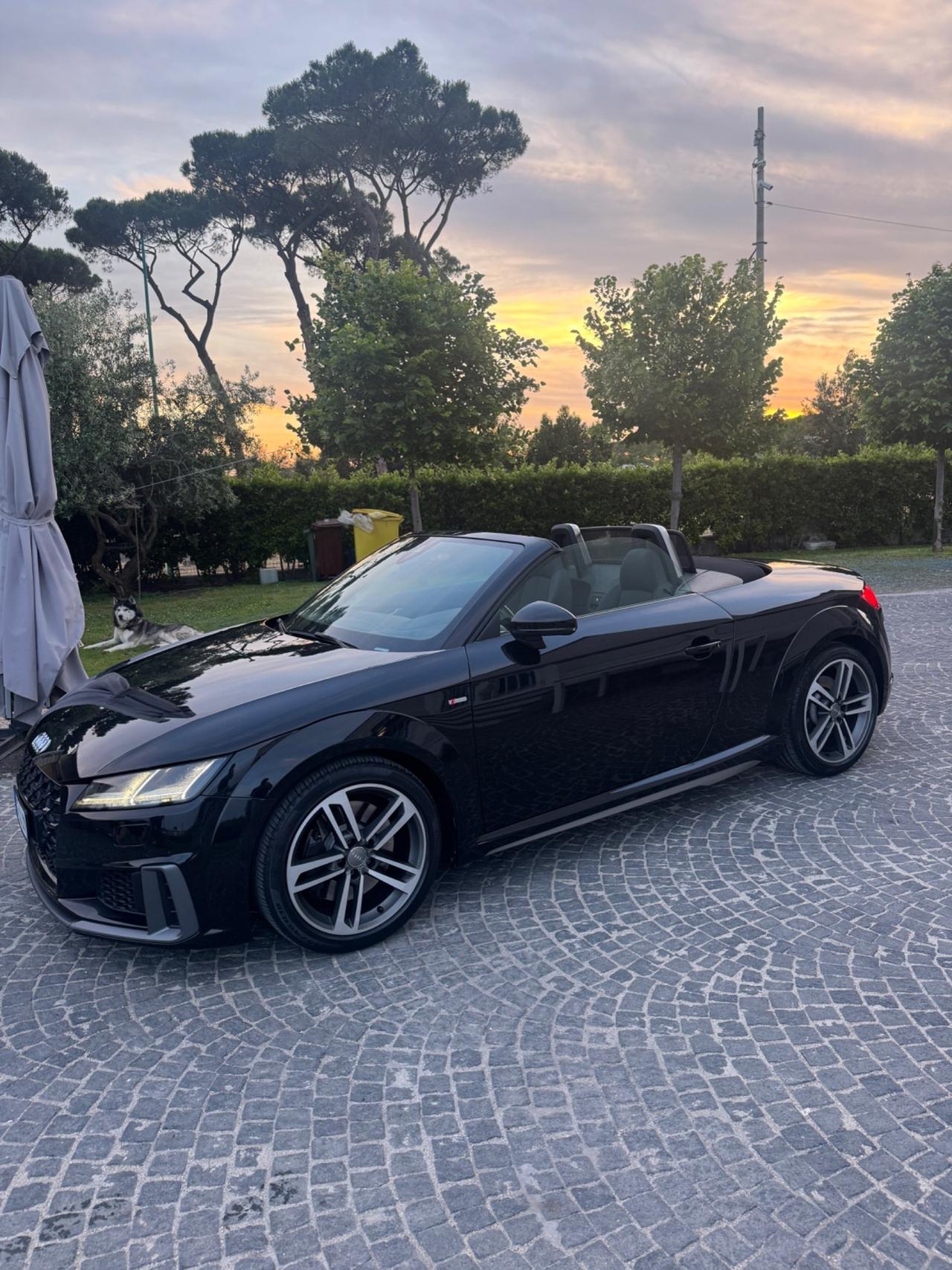 Audi TT Roadster 45 TFSI quattro S tronic
