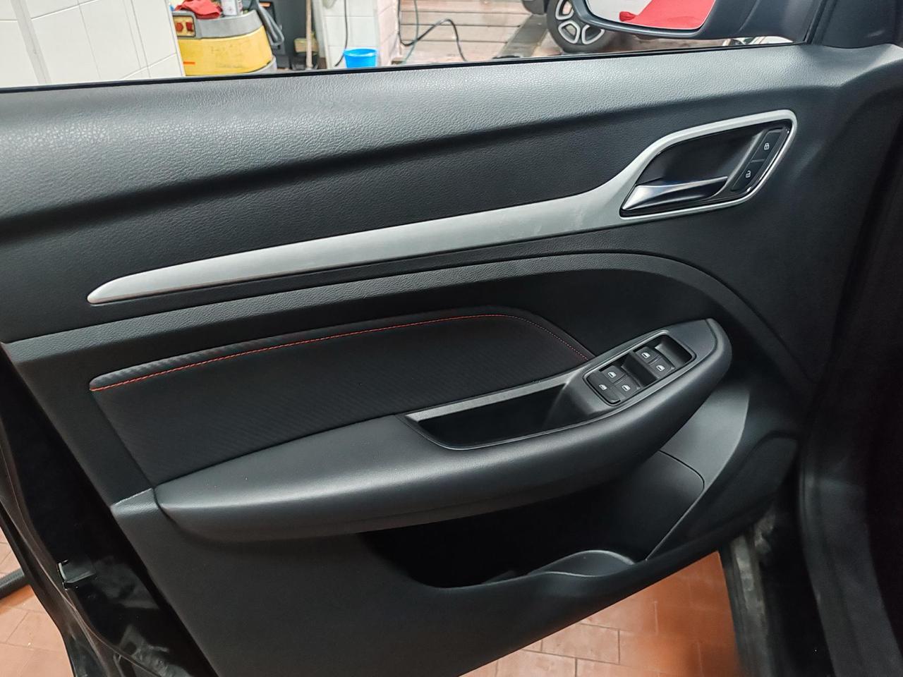 Mg ZS 1.5 Classic Luxury