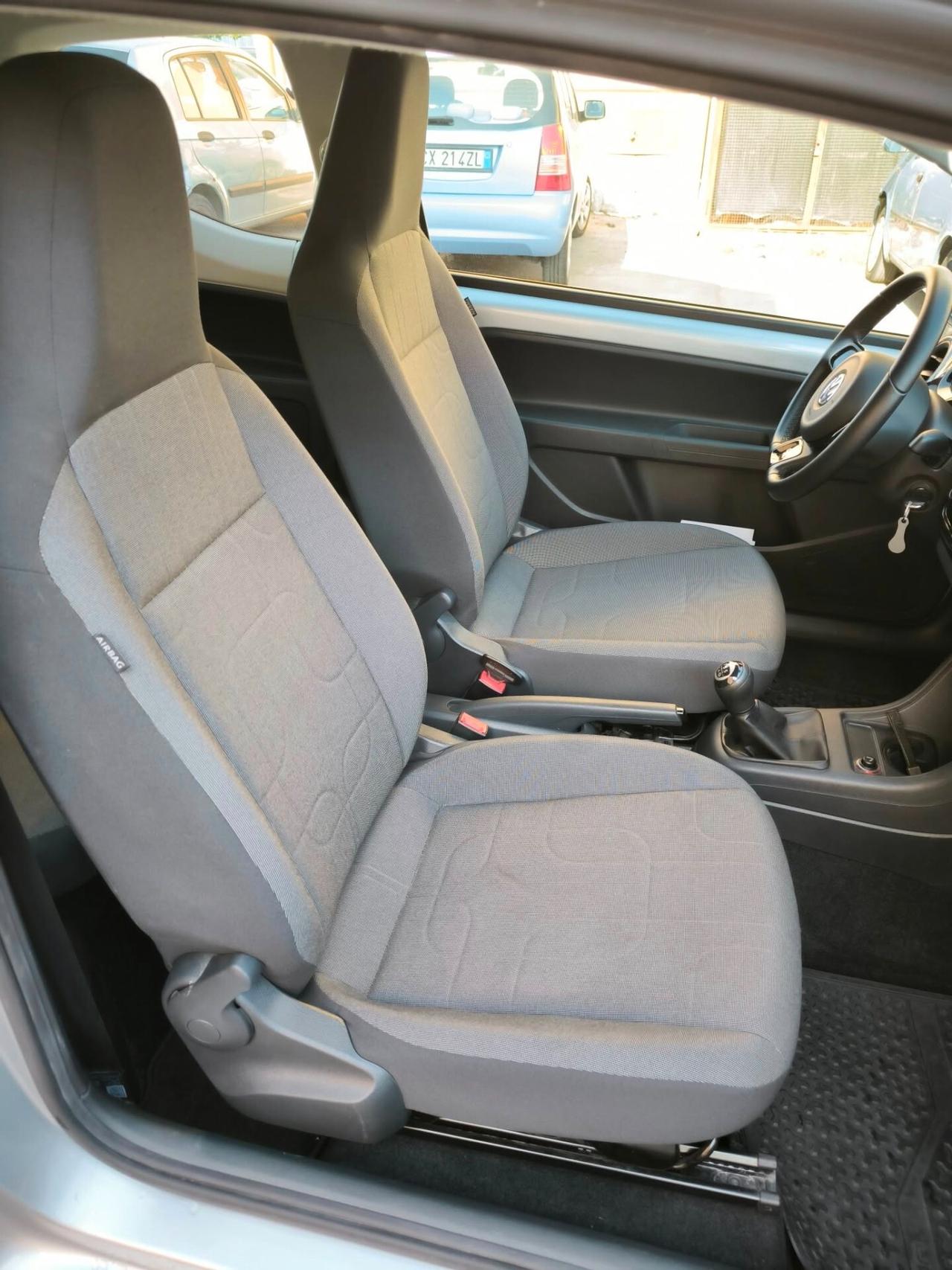 Volkswagen up! 1.0 UNICO PROPRIETARIO