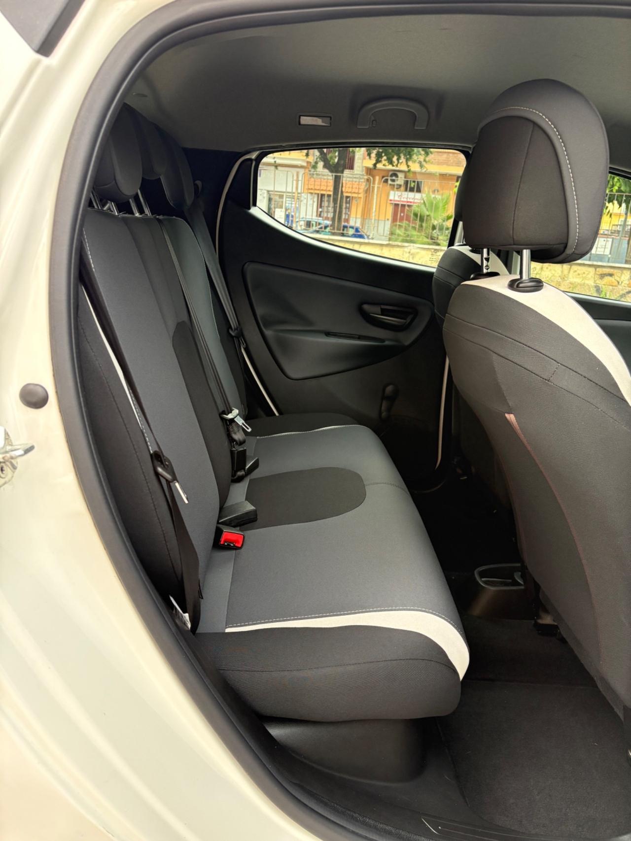 Lancia Ypsilon 1.2 benz/GPL casa madre perfetta