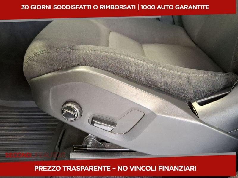 Volvo XC60 2.0 b4 Momentum Pro awd auto