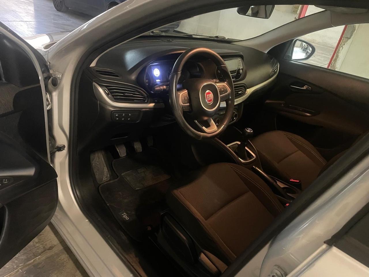 Fiat Tipo 1.4 SW Lounge