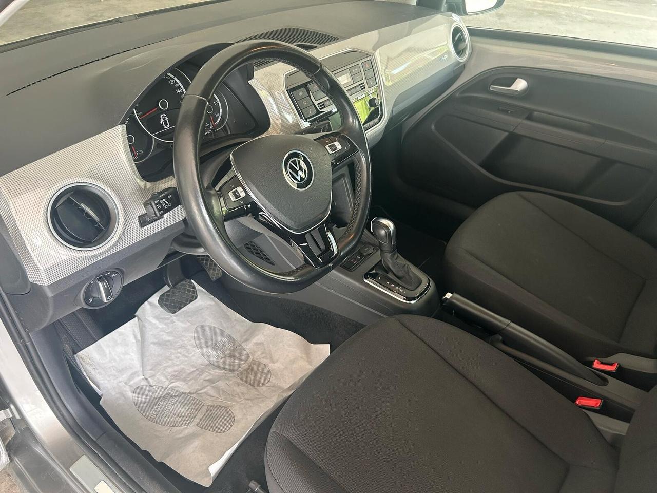 Volkswagen up! e-up! 82 CV