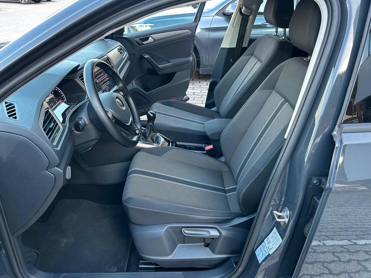 Volkswagen T-Roc 1.0 tsi 110cv NEOPATENTATI OK!!!