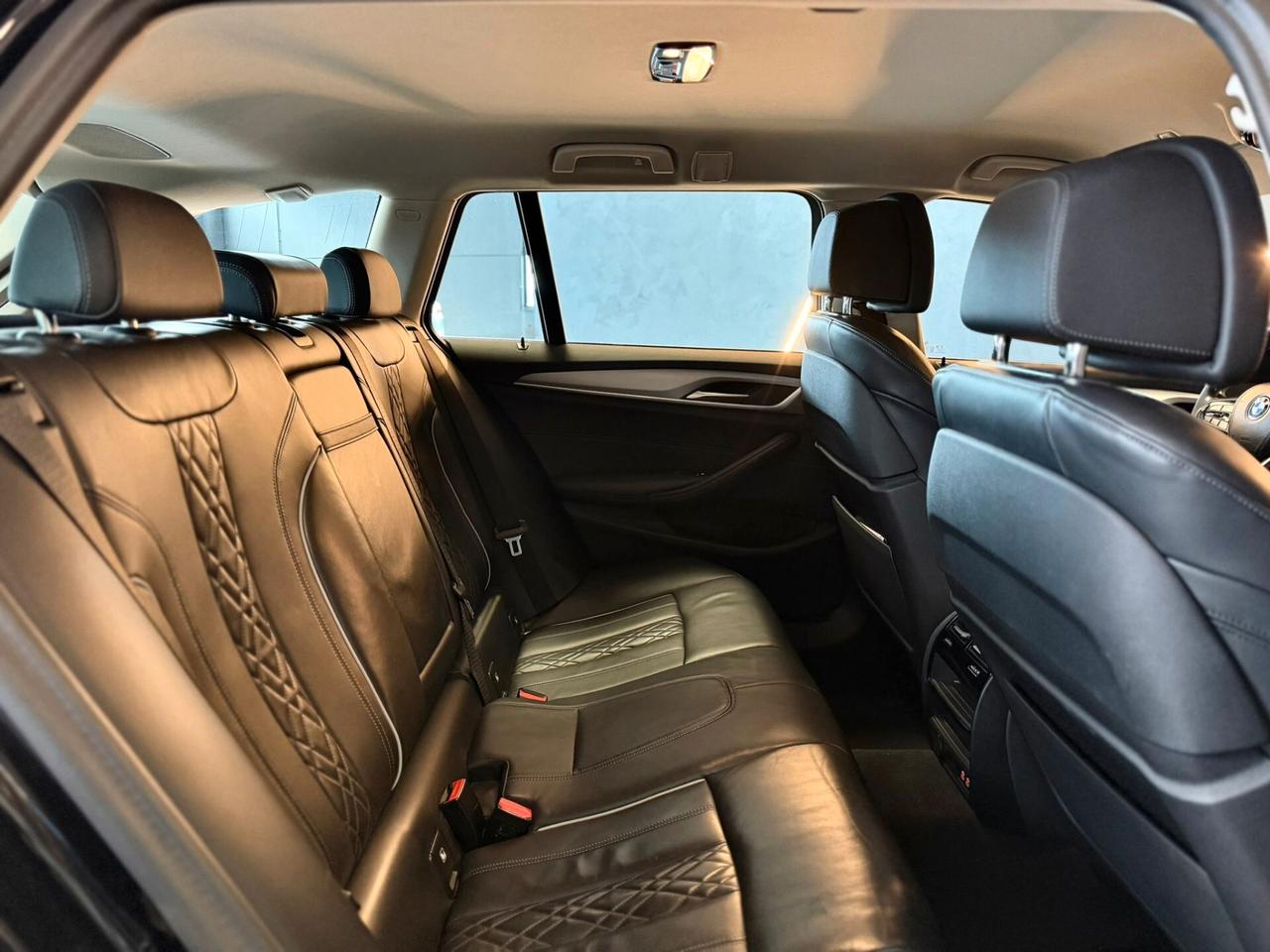 Bmw 520d 48V Touring Business