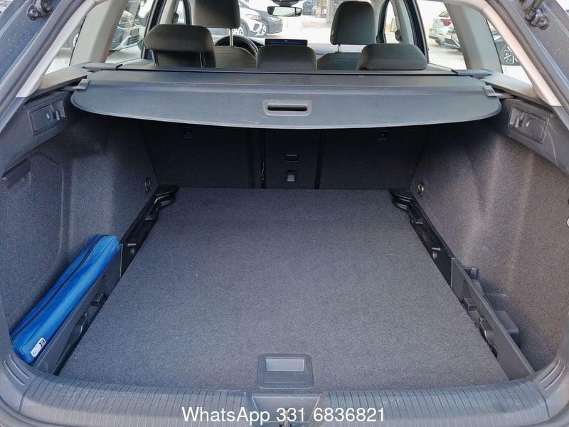 Volkswagen Golf Golf Variant 1.5 eTSI 115 CV ACT DSG Life